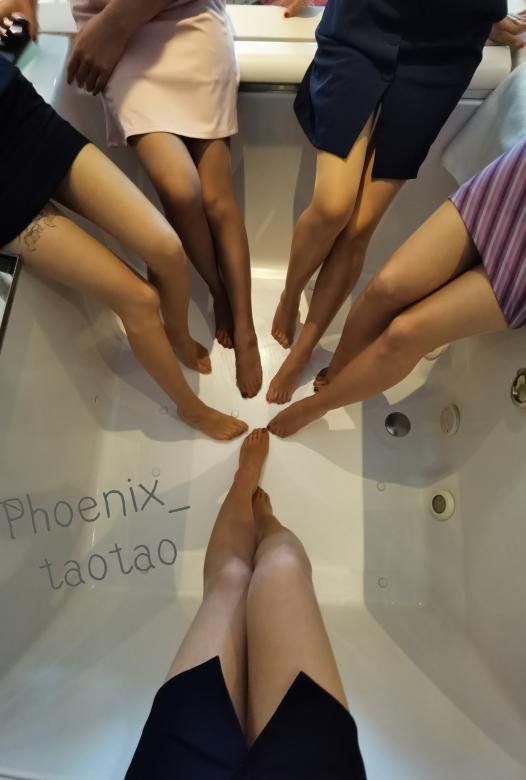 腿玩年什么意思 腿玩年出处图片  第1张