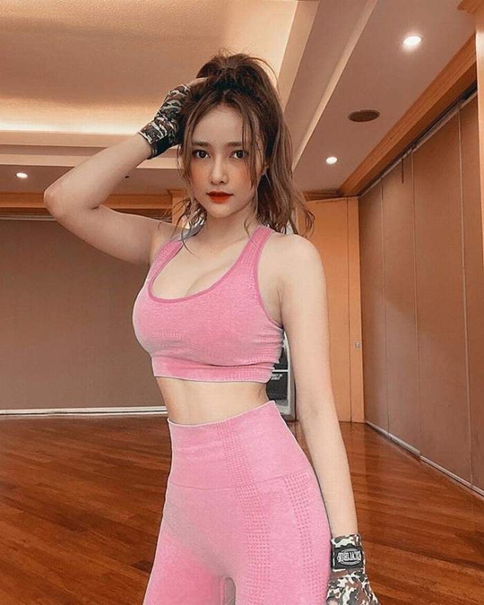 越南豪放女DJ「Jenny Yến」火辣美照图赏  第13张