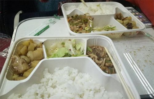 换个盒饭是什么梗？  第1张