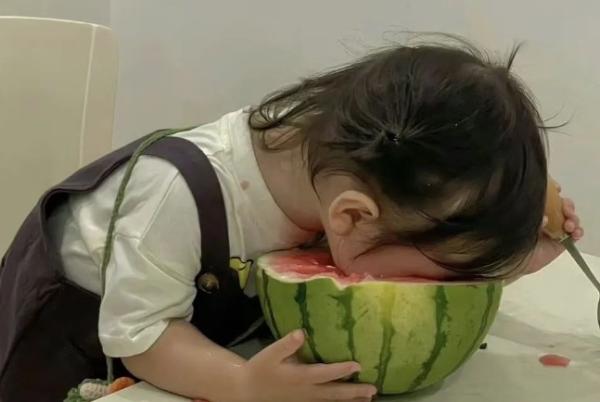 沙雕个性签名很智障 简约又不失趣味的幽默签名  第1张